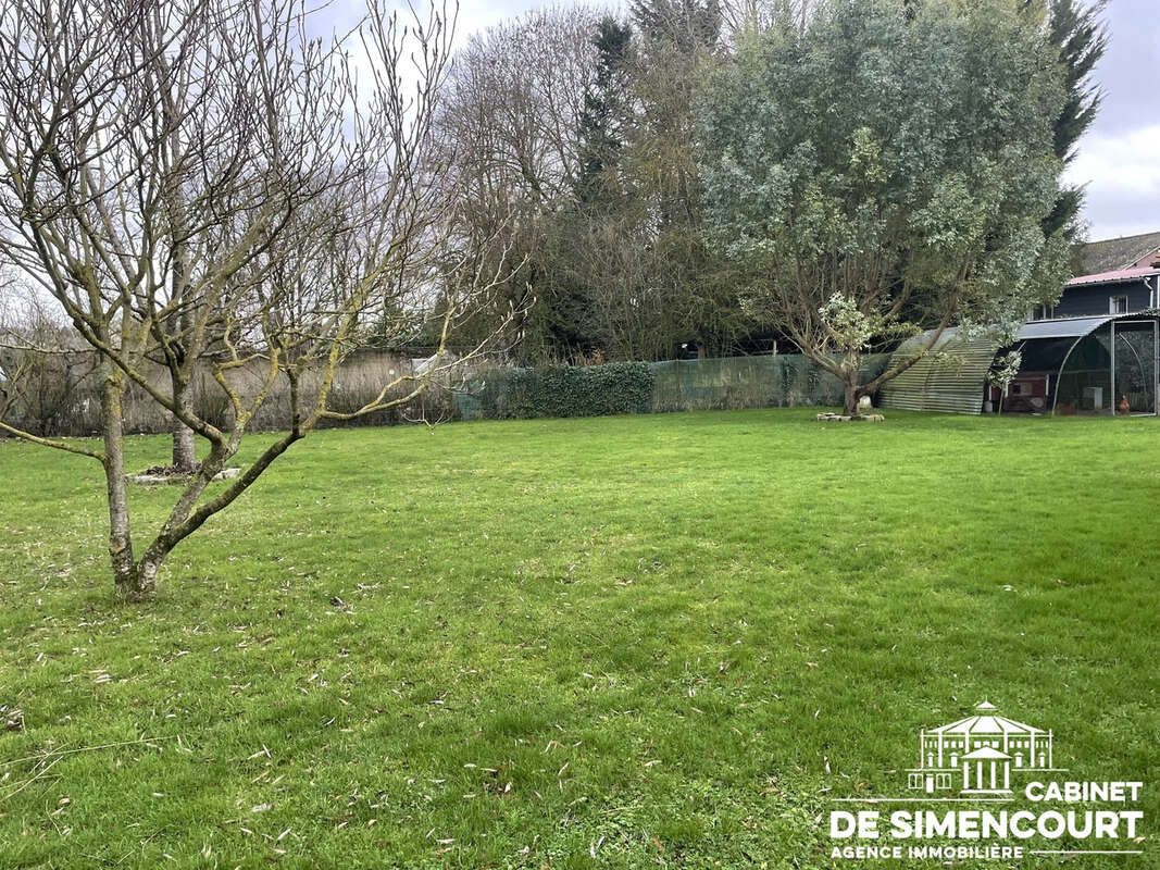 Maison à SAINS-EN-AMIENOIS