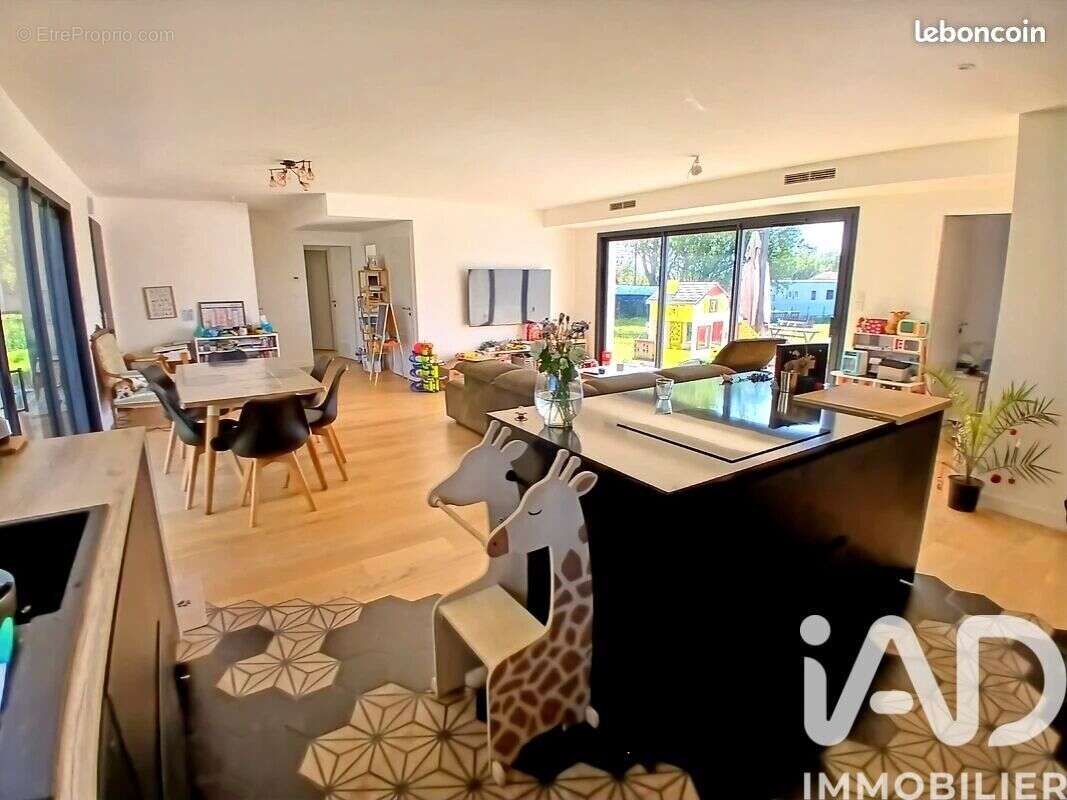 Photo 3 - Maison à ANNEZAY