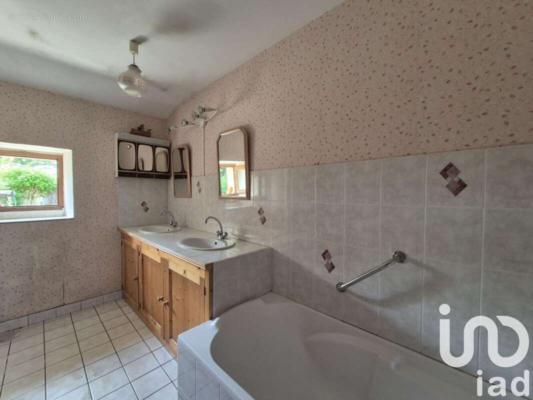 Maison 120 m² à Cersay  - photo 9
