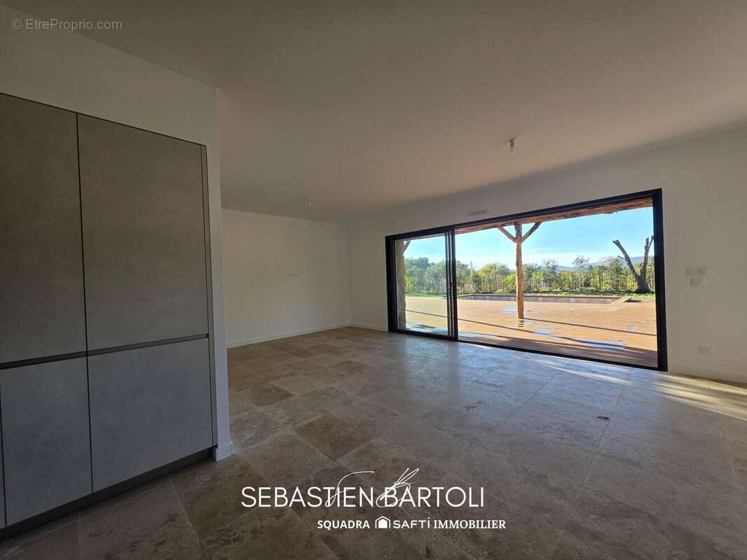 Photo 4 - Maison à PORTO-VECCHIO