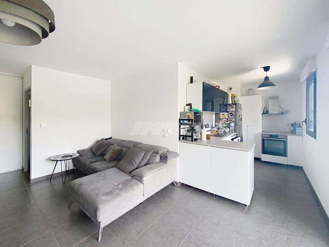 Appartement à MARSEILLE-10E