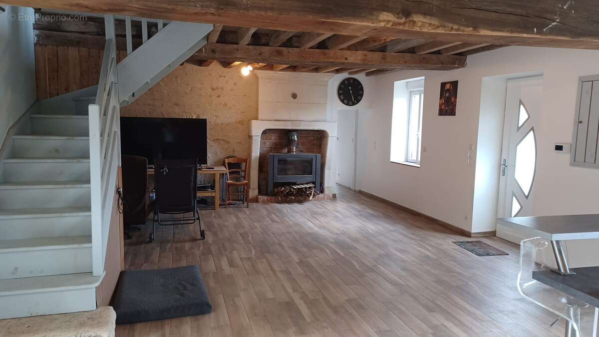 Maison à CHISSAY-EN-TOURAINE