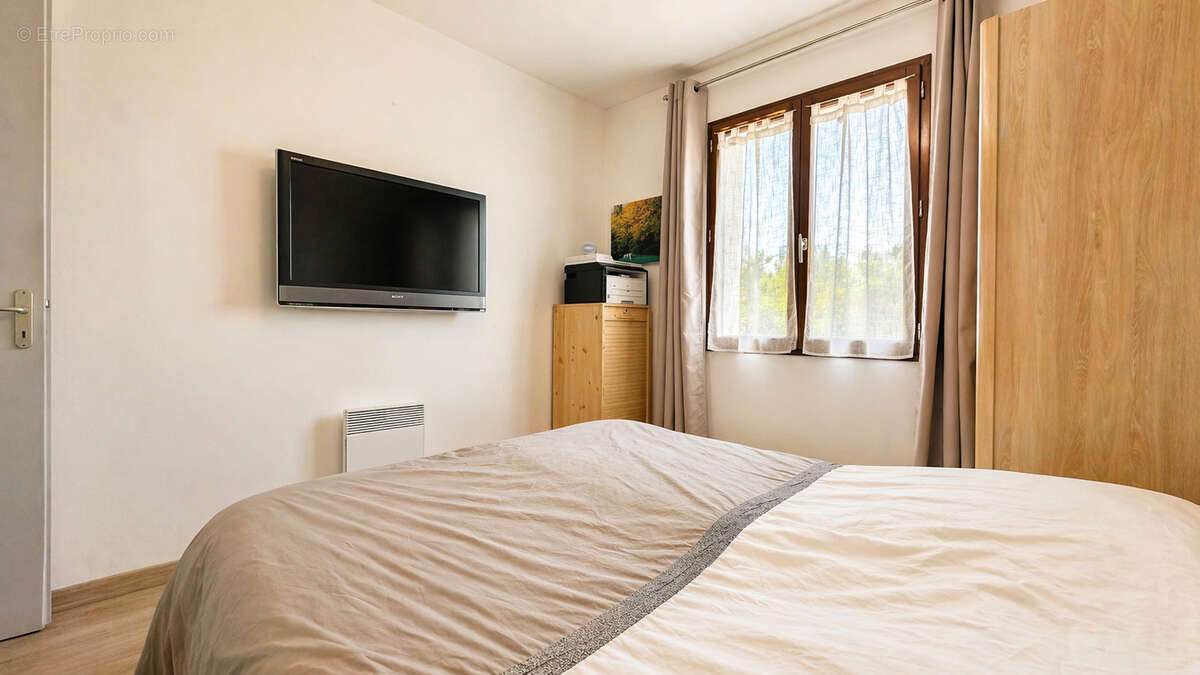 Maison à CHAMPROND-EN-GATINE