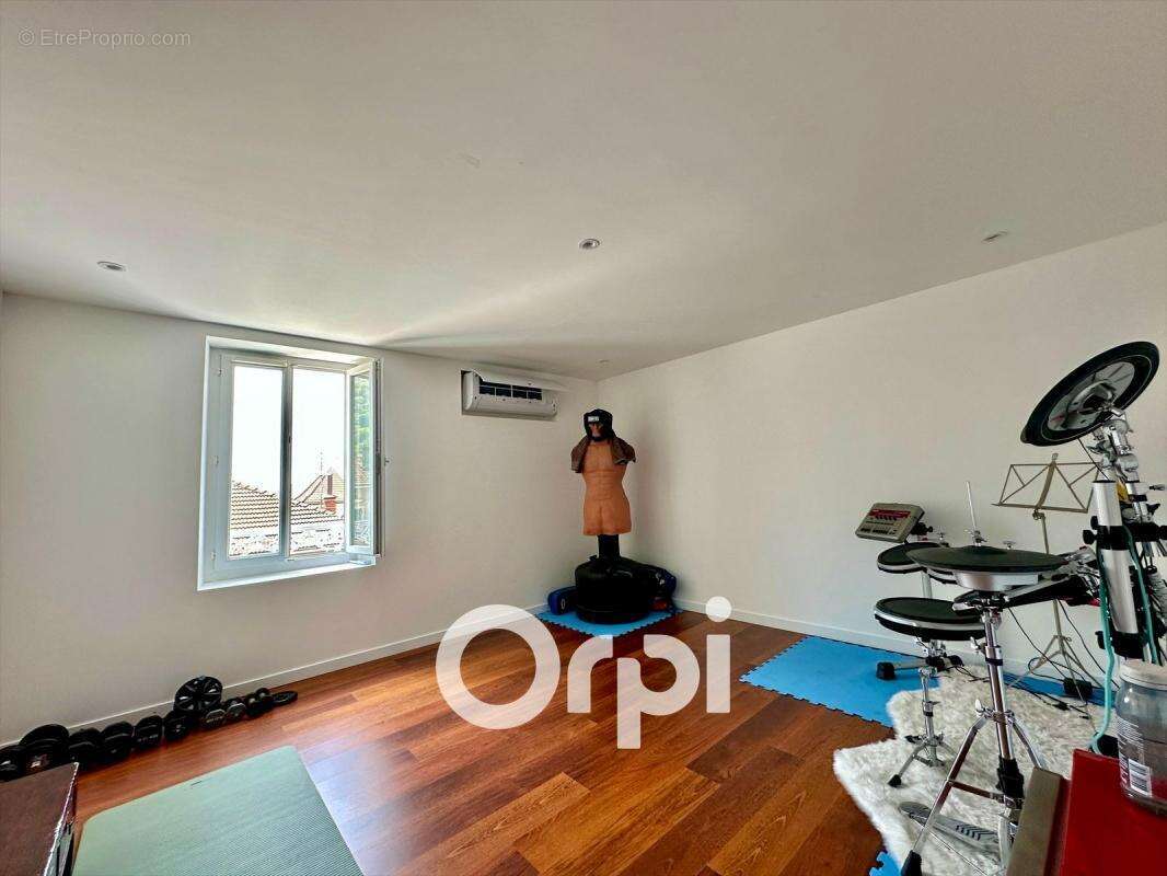 Maison à VILLARD-BONNOT