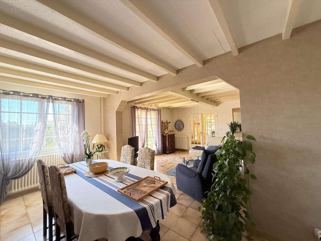 Jolie maison familiale T5 de 140m2 - LABARTHE-SUR-LEZE - photo 5