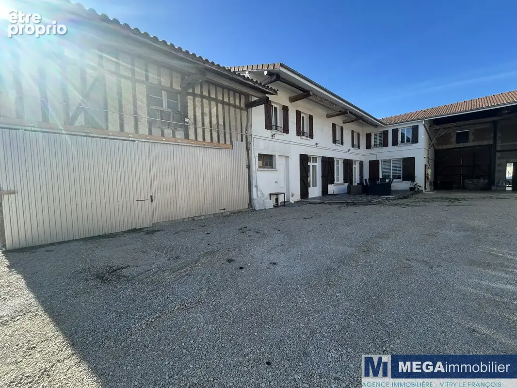 Maison de charme à Vendre axe Vitry le François / Chalons en Champagne - photo 13