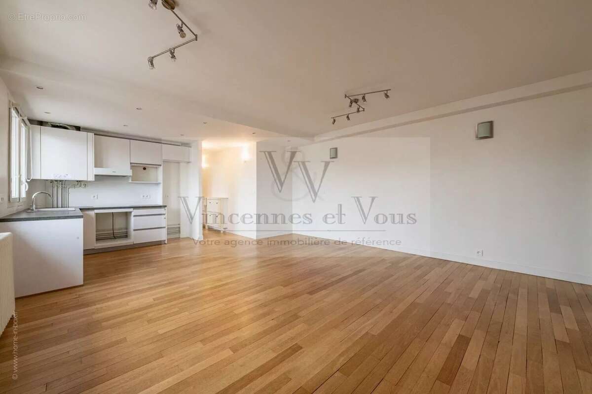 Appartement à FONTENAY-SOUS-BOIS