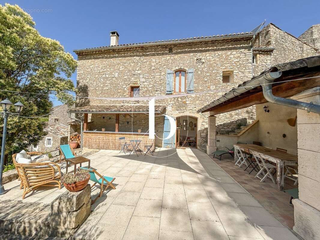 Maison 232 m² à Esson  - photo 10