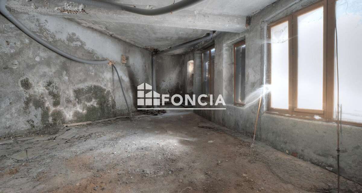 Appartement à CHATILLON-EN-MICHAILLE