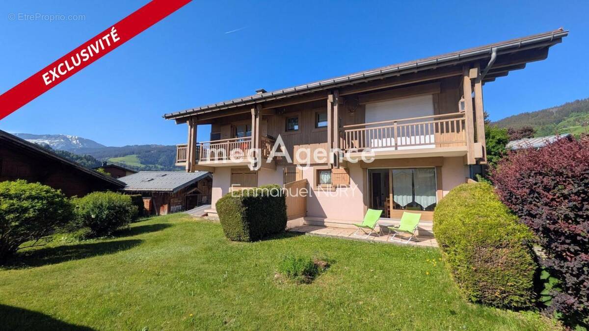 Appartement à COMBLOUX