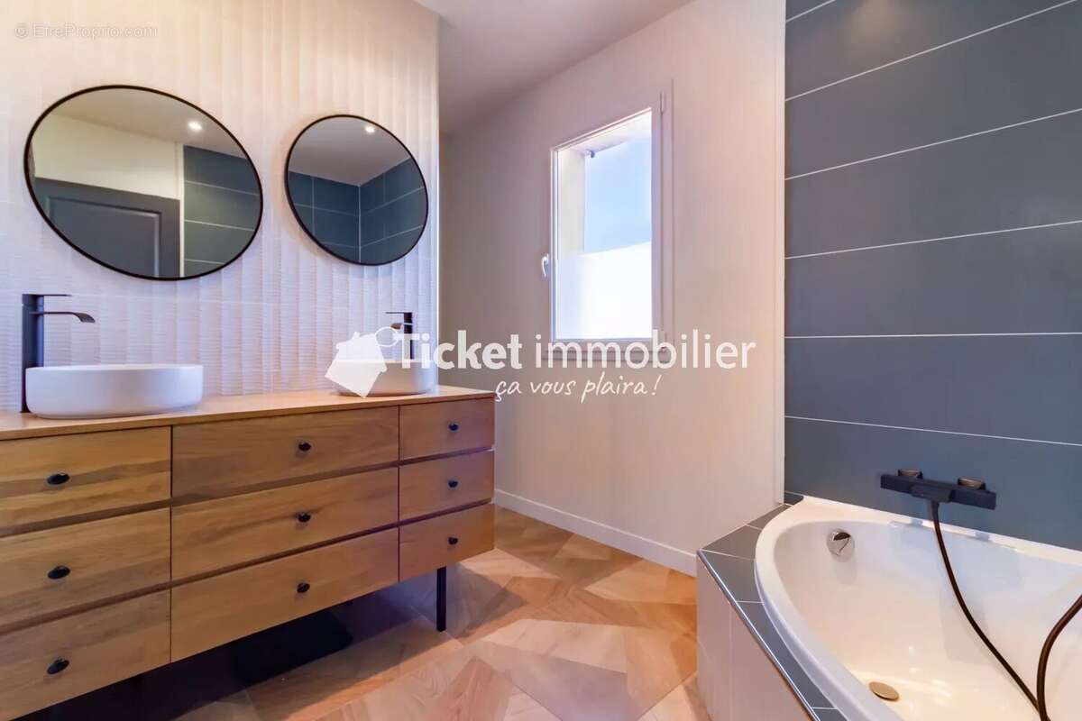 Maison à CORNEBARRIEU