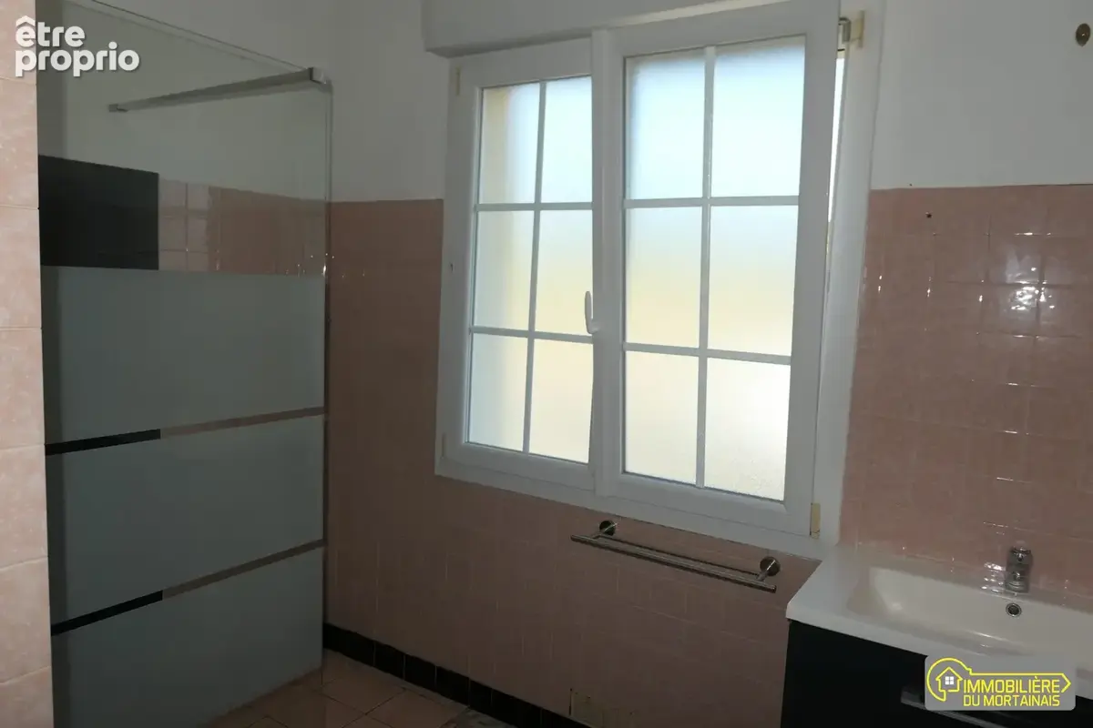 Maison 4 pièces 75 m² à vendre à Le Neufbourg (50140) - photo 9