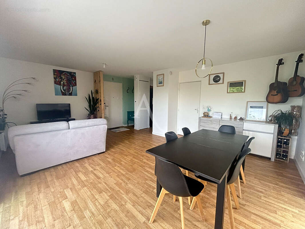 Appartement à COUERON