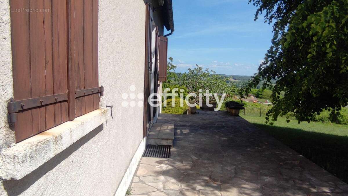 Maison 112 m² à Saint-Bonnet-L'enfantier  - photo 7