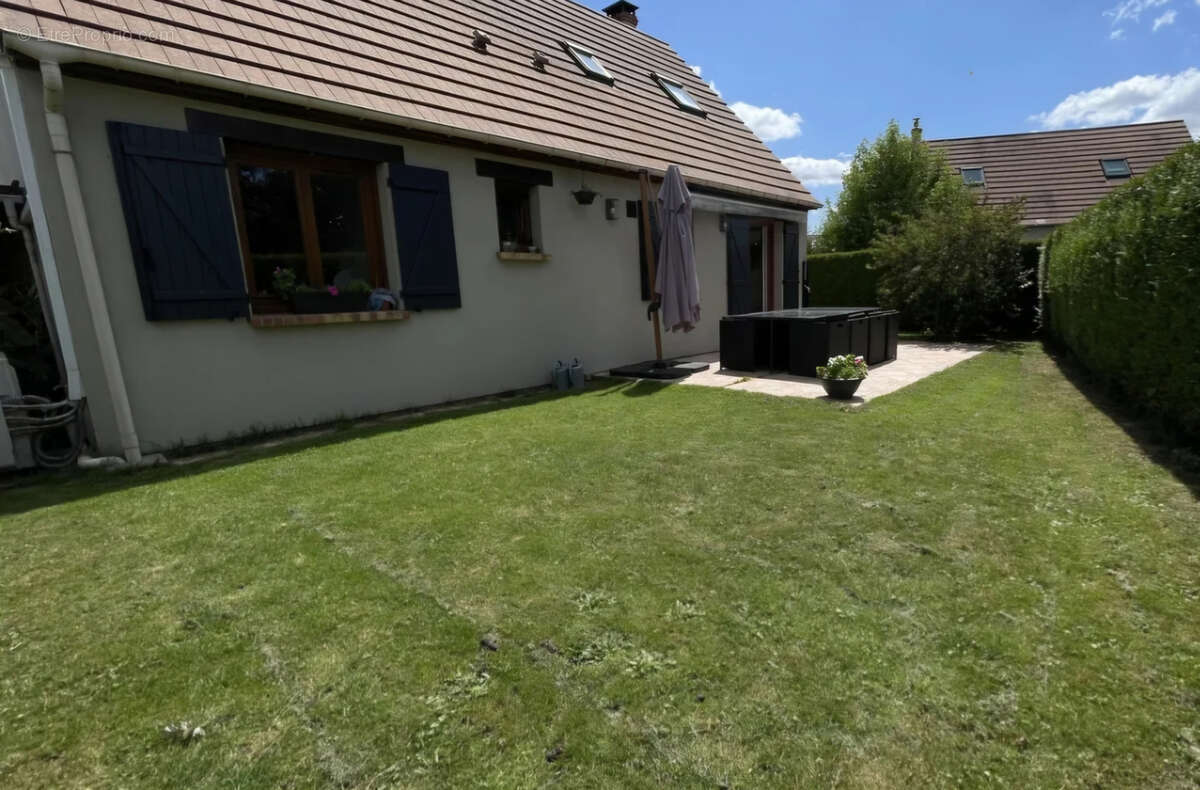 Maison à VOISCREVILLE