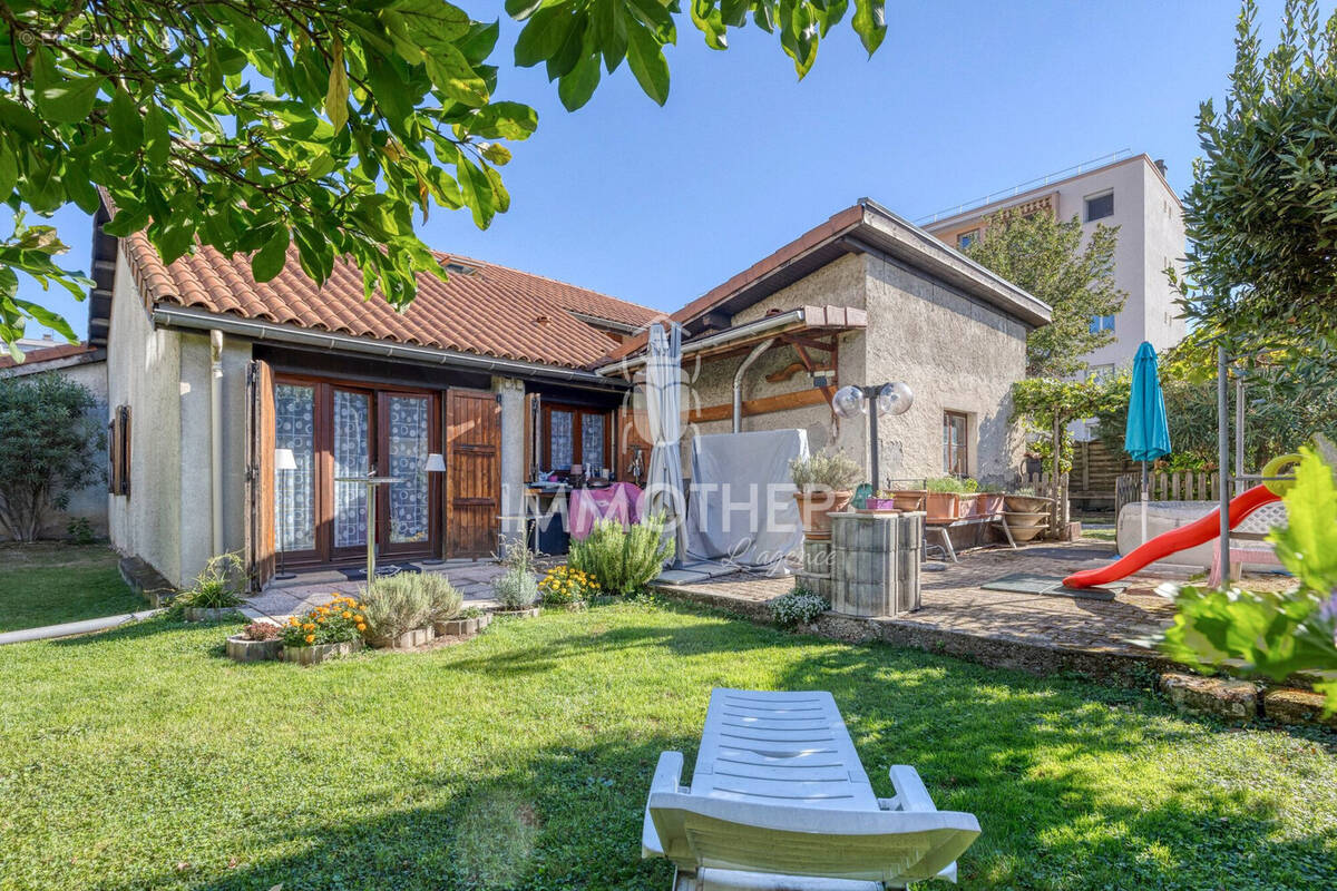 Maison à SEYSSINET-PARISET
