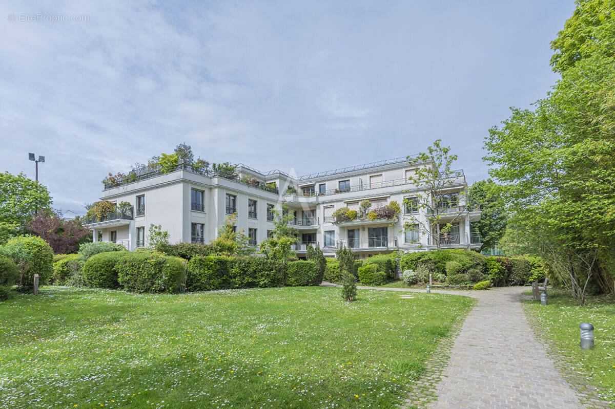 Appartement à GARCHES