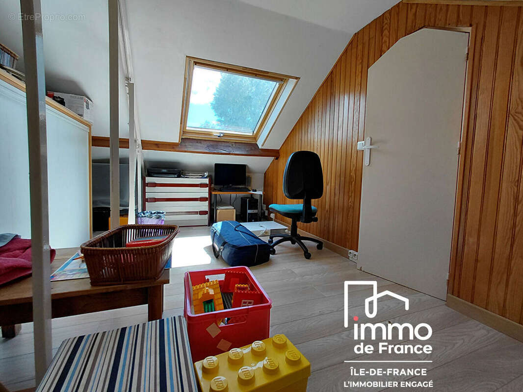 Maison à PLAISIR