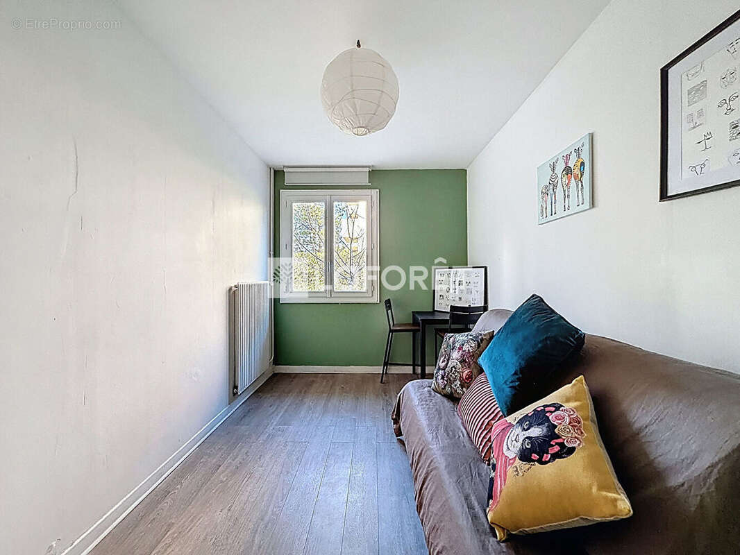 Maison à L'HAY-LES-ROSES