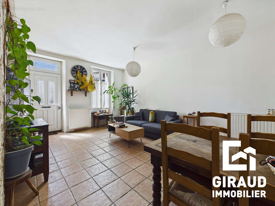 Maison à FONTENAY-LE-COMTE