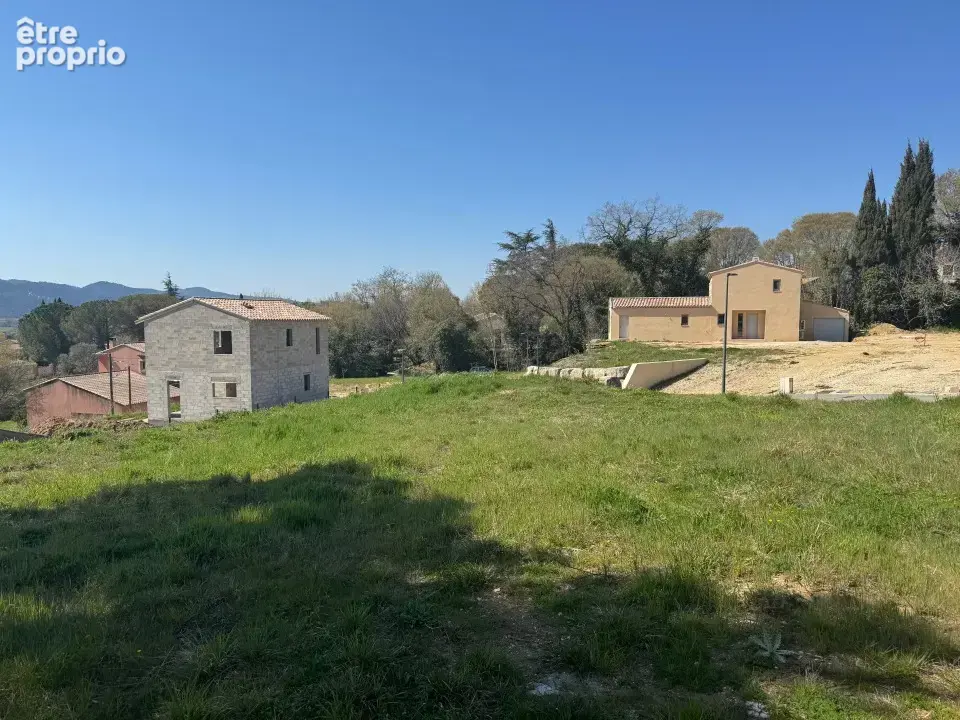 Terrain 450 m² à Cadenet  - photo 2