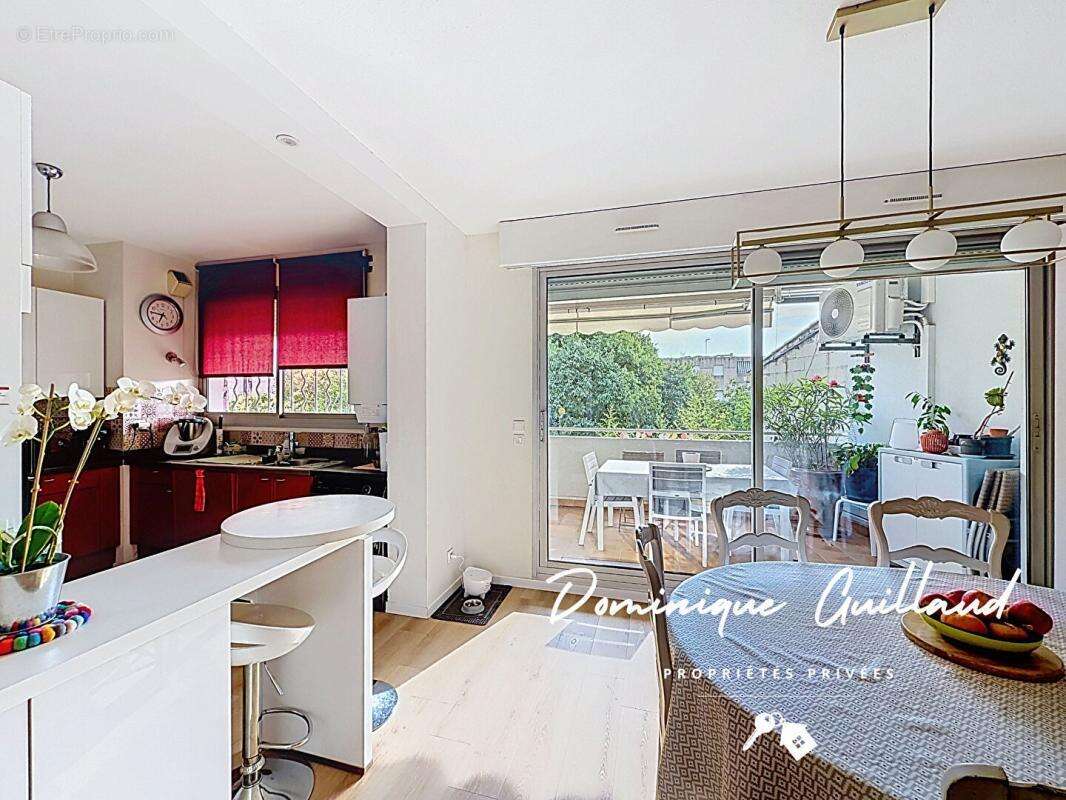 Appartement à NIMES