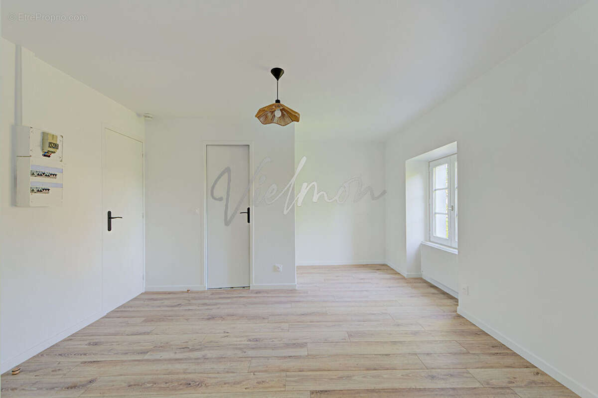 Appartement Saint Germain En Laye 2 pièce(s) 24.71 m2 - photo 8