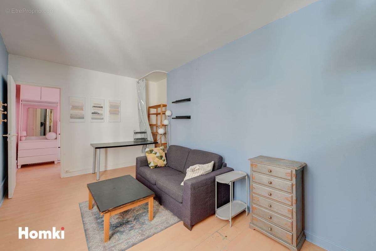 Appartement à PARIS-15E