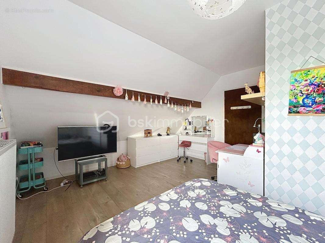 Maison à CORBEIL-ESSONNES