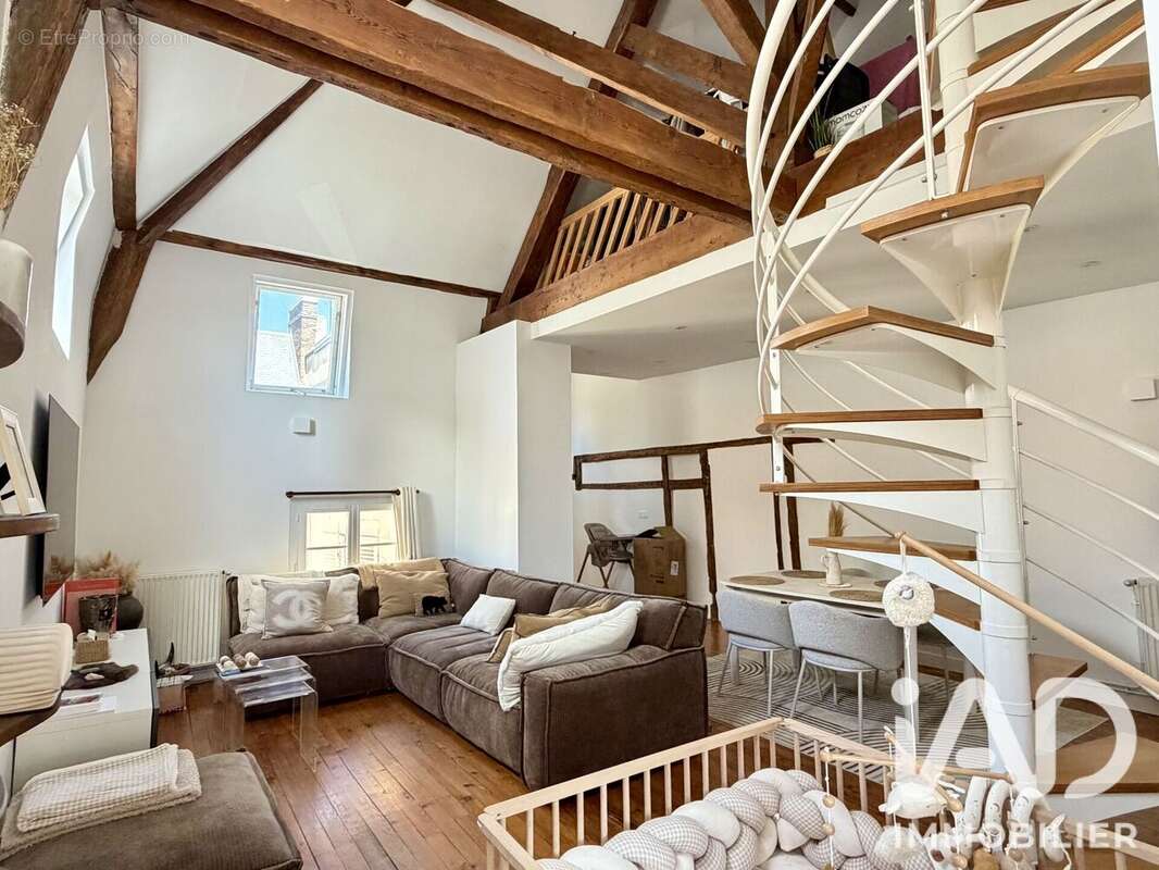 Photo 5 - Appartement à COMPIEGNE