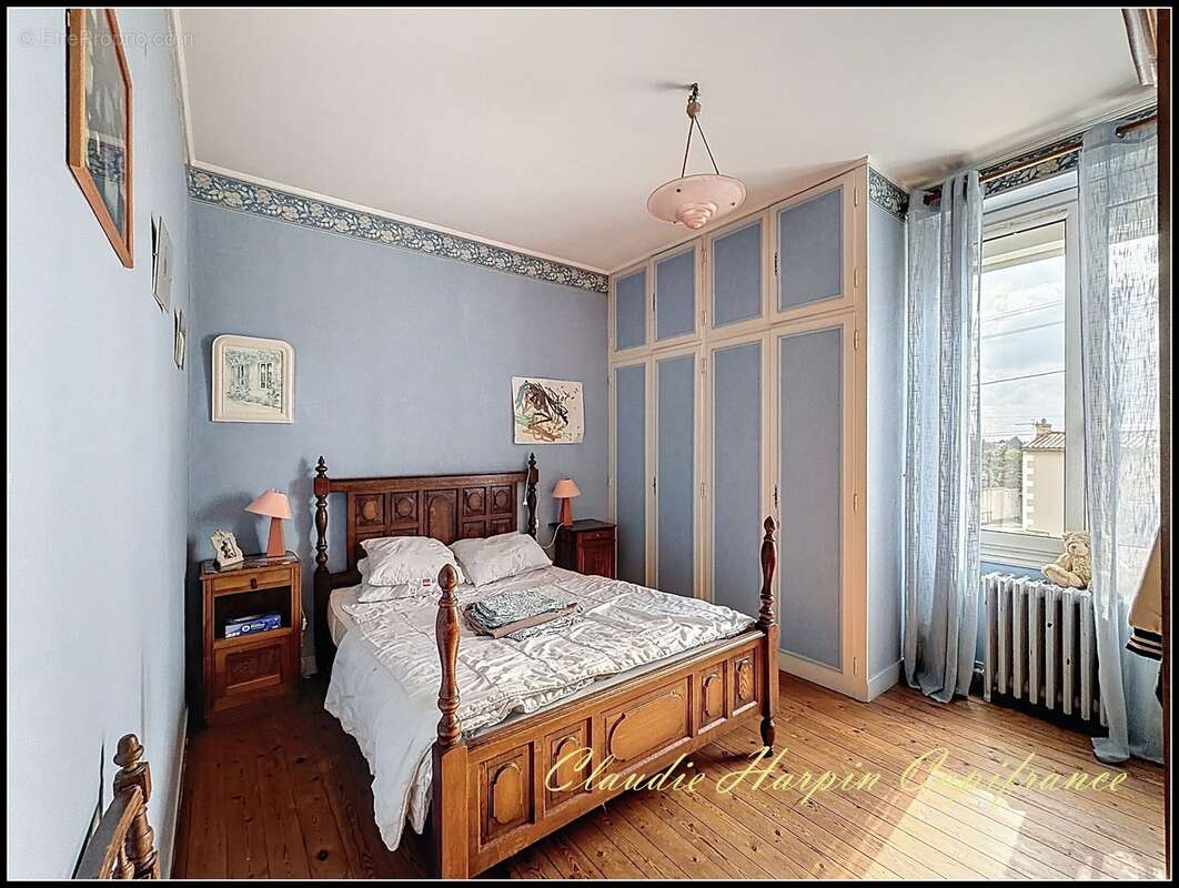 Maison à vendre 7 pièces NIORT (79) 4 chambres parcelle 1992 m² - piscine chauffée - photo 12