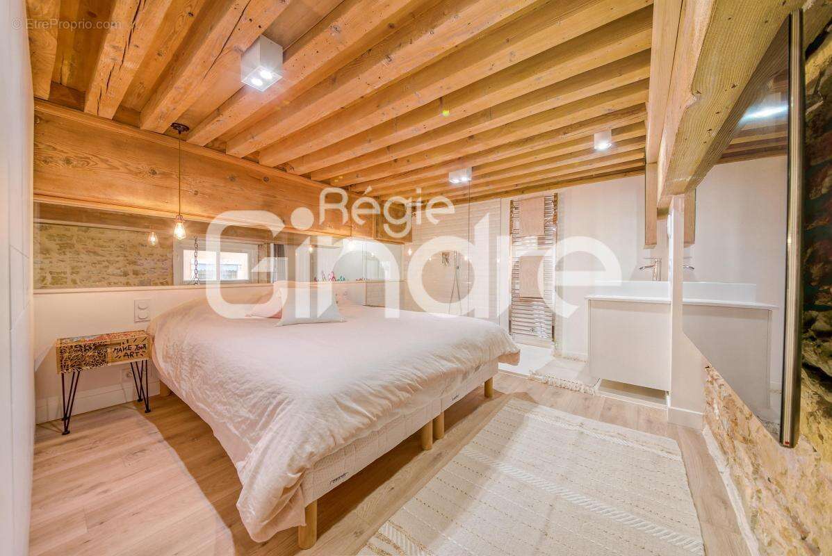 Appartement à LYON-1E