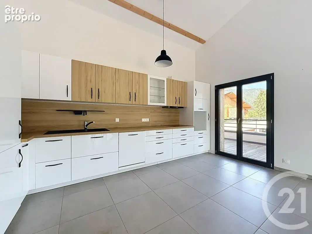 Appartement 5 pièces 105 m² à vendre à Taninges (74440) - photo 5