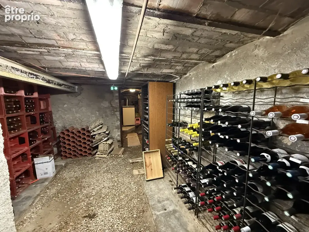 Restaurant, Bar Bistrot   7 chambres et un T4 sur 358 m2 de terrain - photo 25