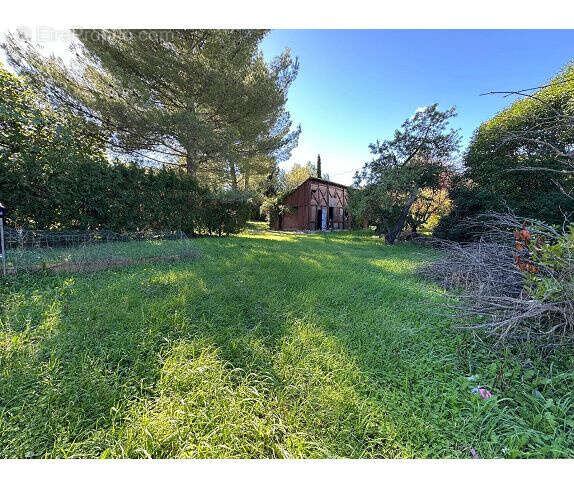 Terrain à LA PENNE-SUR-HUVEAUNE