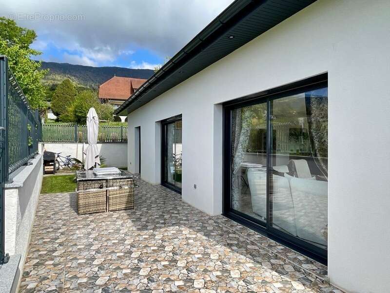 Maison à SAINT-JEAN-DE-GONVILLE