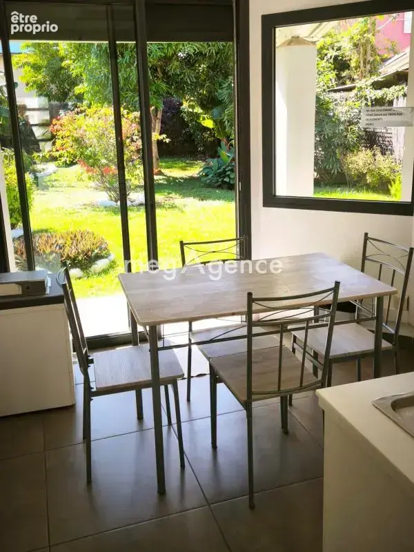 Local commercial a vendre saint-pierre - photo 6