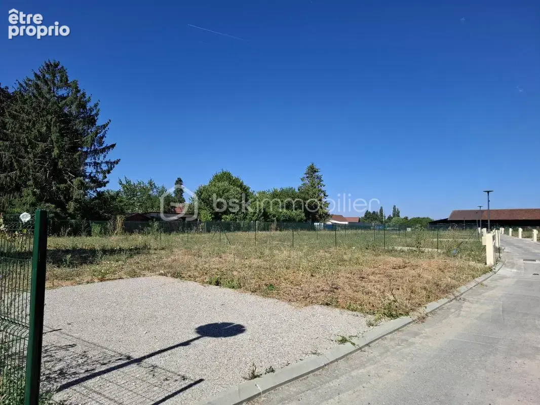 Machault (77) – terrain à bâtir viabilisé – 331 m² - photo 2