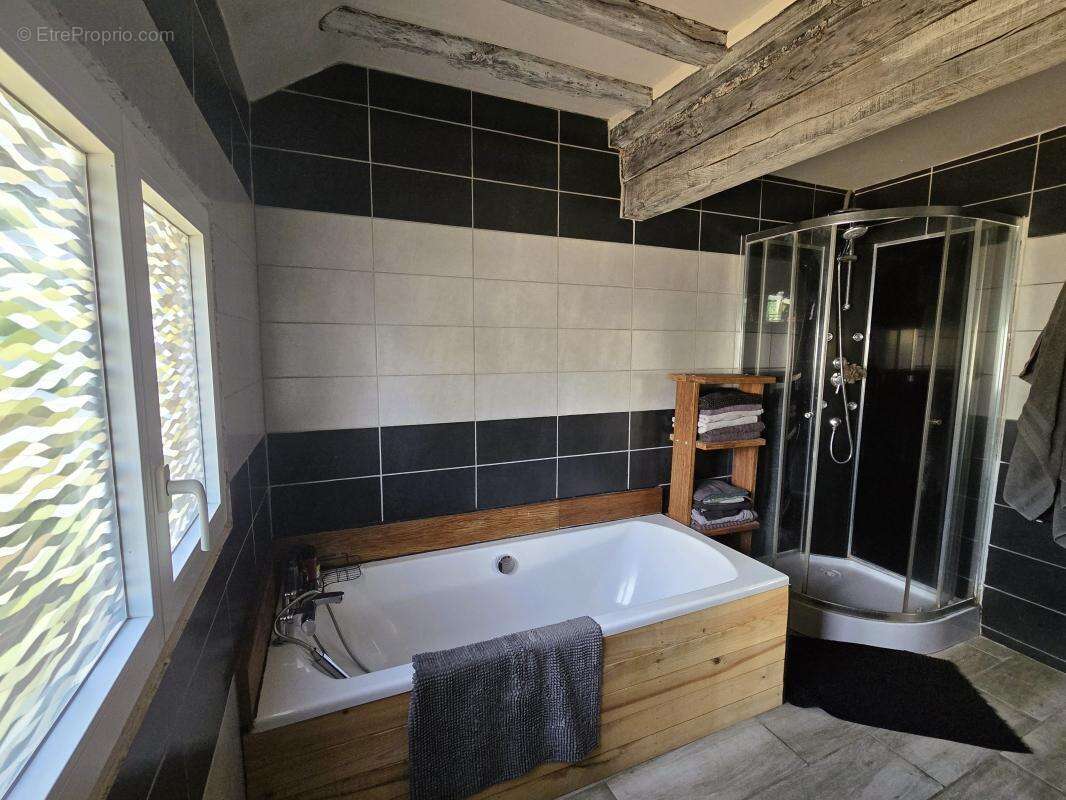 Maison à BERNAY