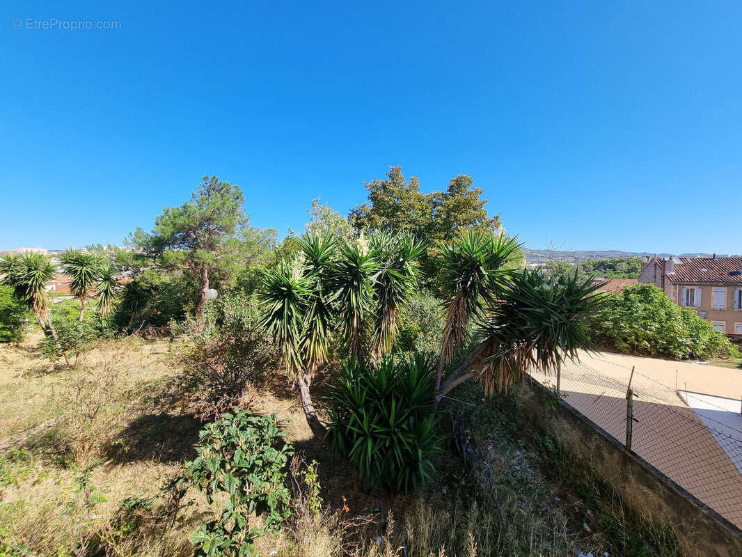 Appartement à MARSEILLE-15E