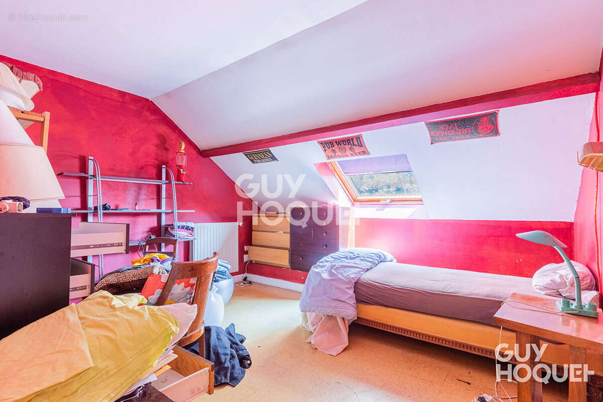 Maison à SAVIGNY-SUR-ORGE