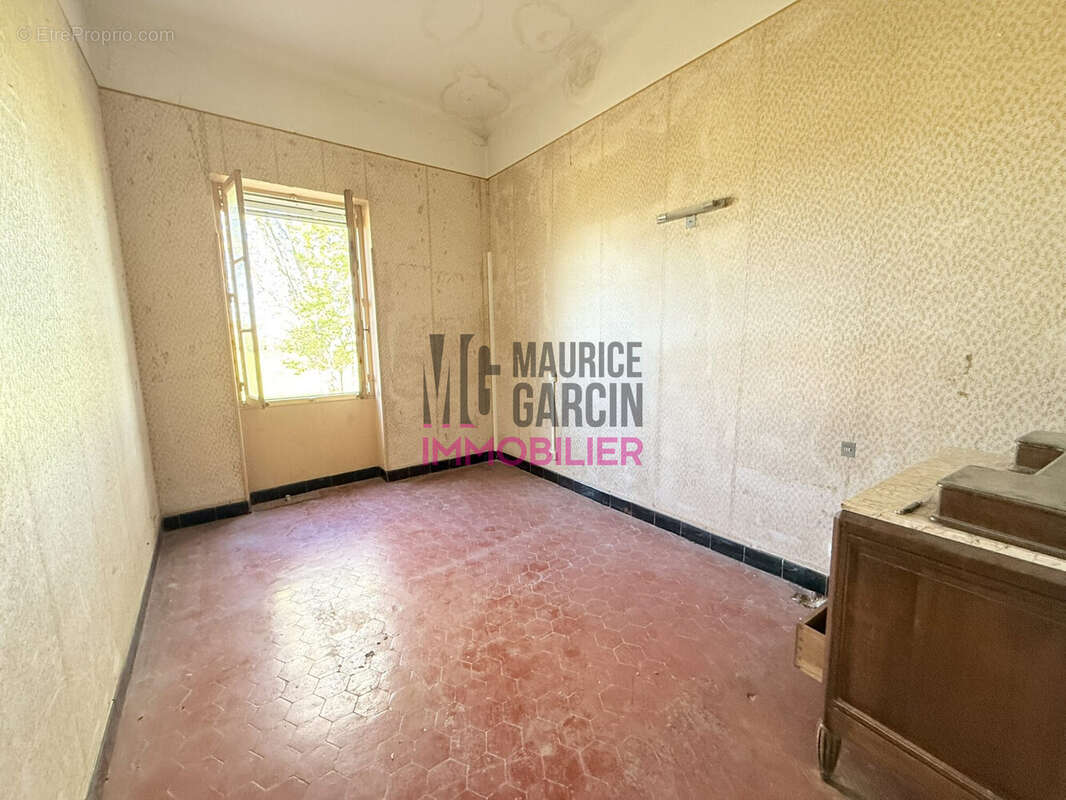 Maison à LE PONTET
