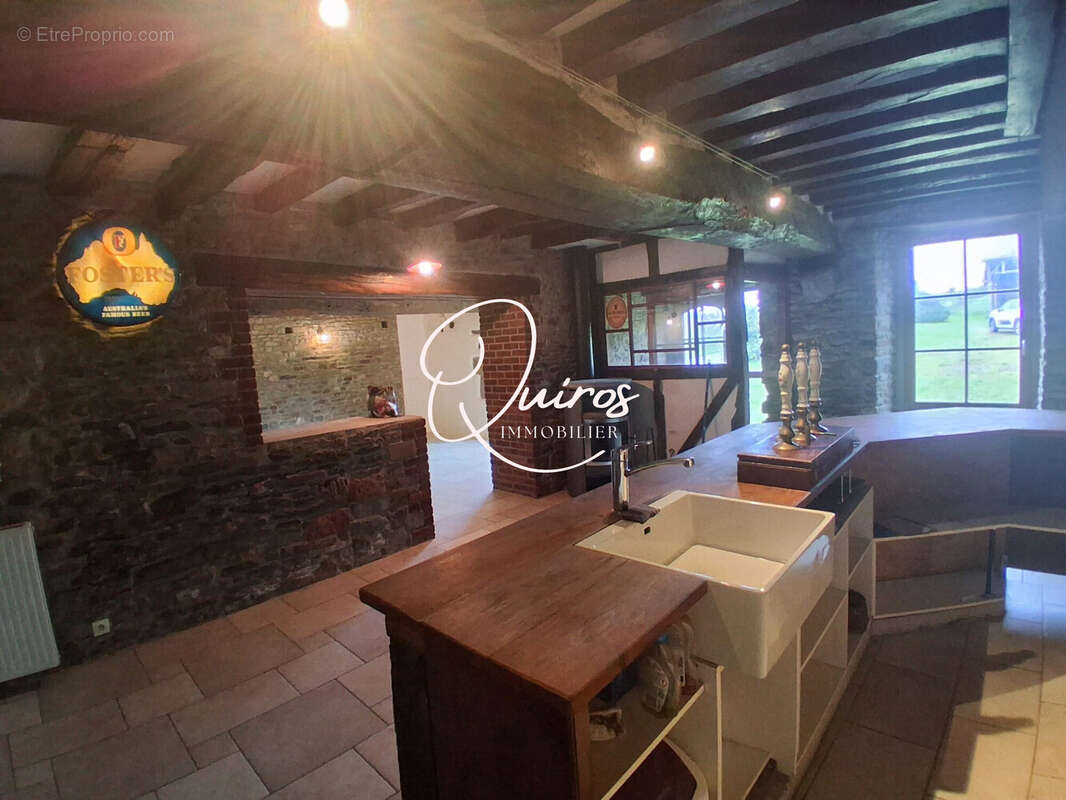 Maison 317 m² à Avranches  - photo 6