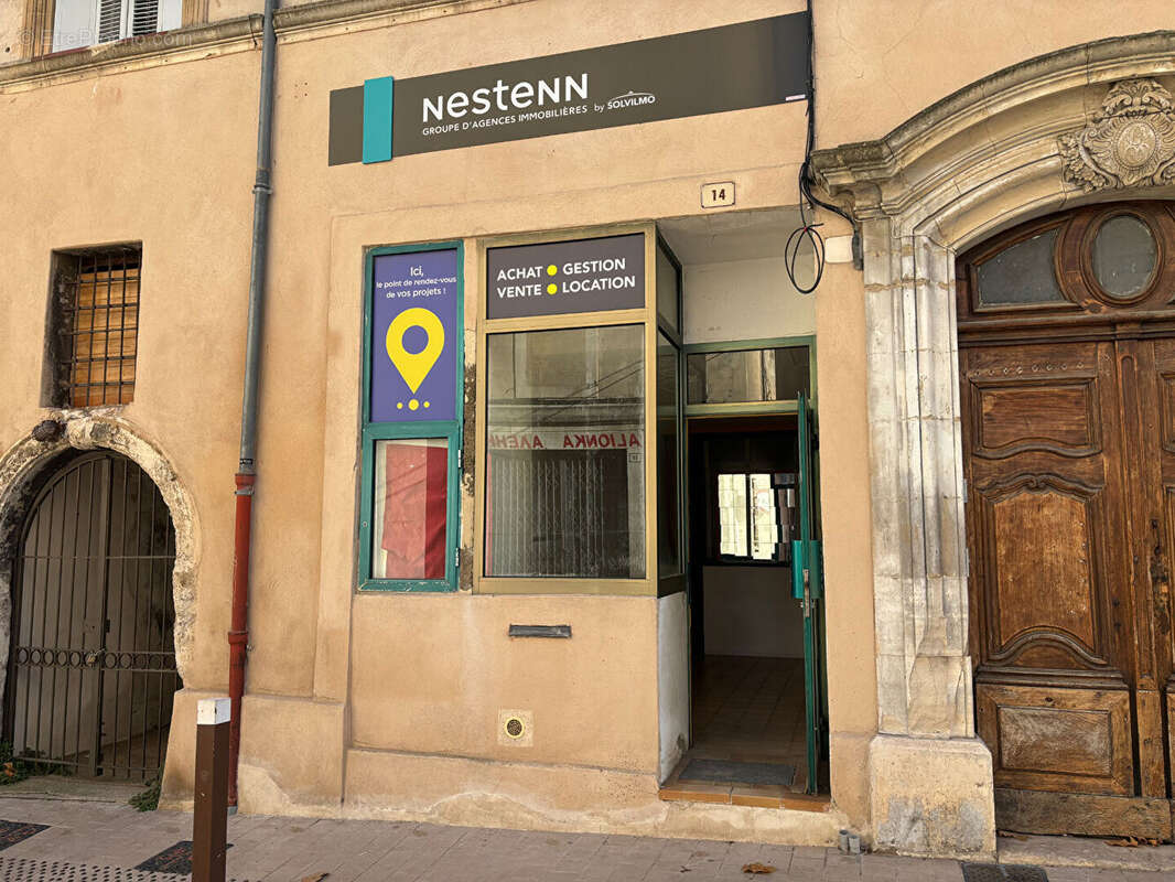 Commerce à APT