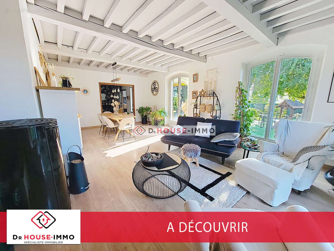 Maison à SAINT-JEAN-DE-MOIRANS