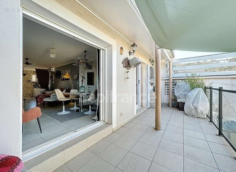 Maison de 100 m² avec garage et jardin - Beauvoisin - photo 2