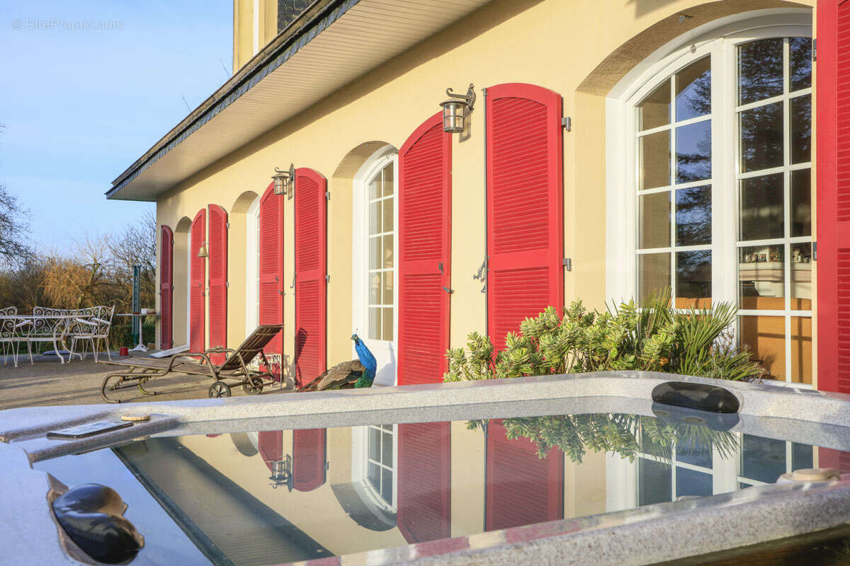 Maison à DIRINON
