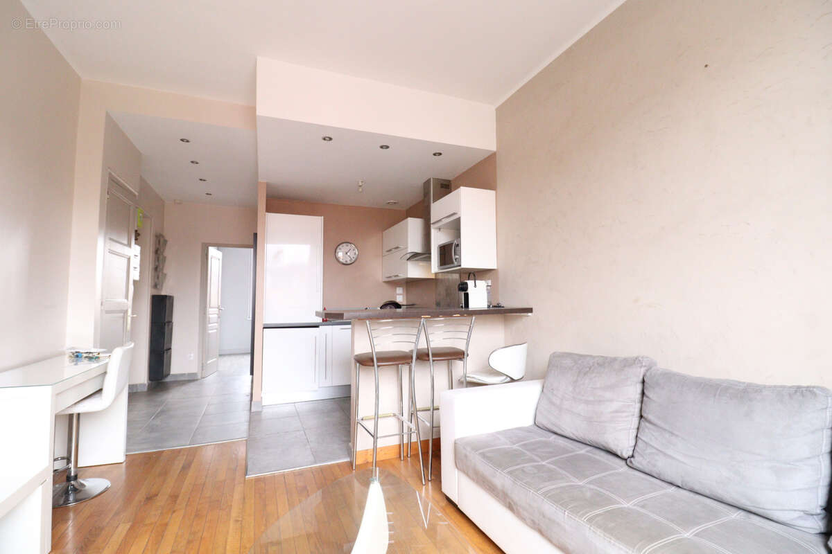 Appartement à LYON-8E