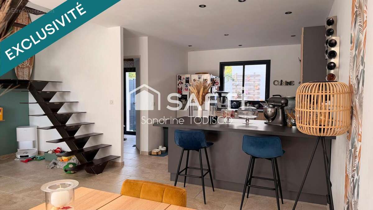 Photo 6 - Maison à CEYRESTE