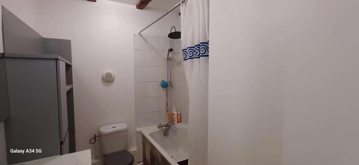 Maison à MOULINS-EN-TONNERROIS